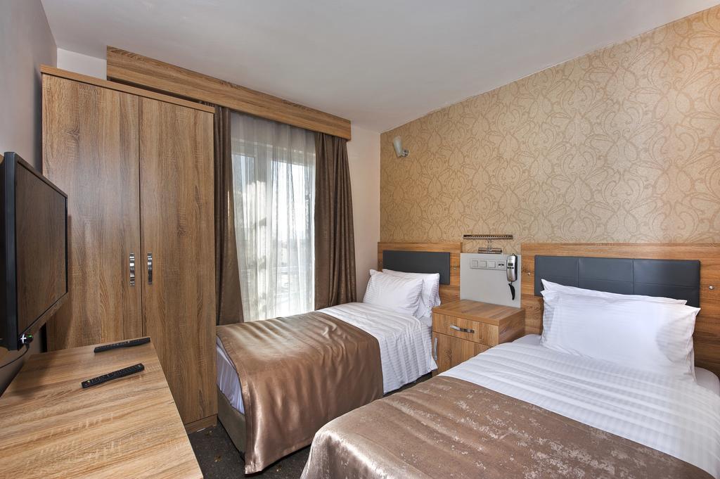 Remila Hotel Коджаэли Экстерьер фото